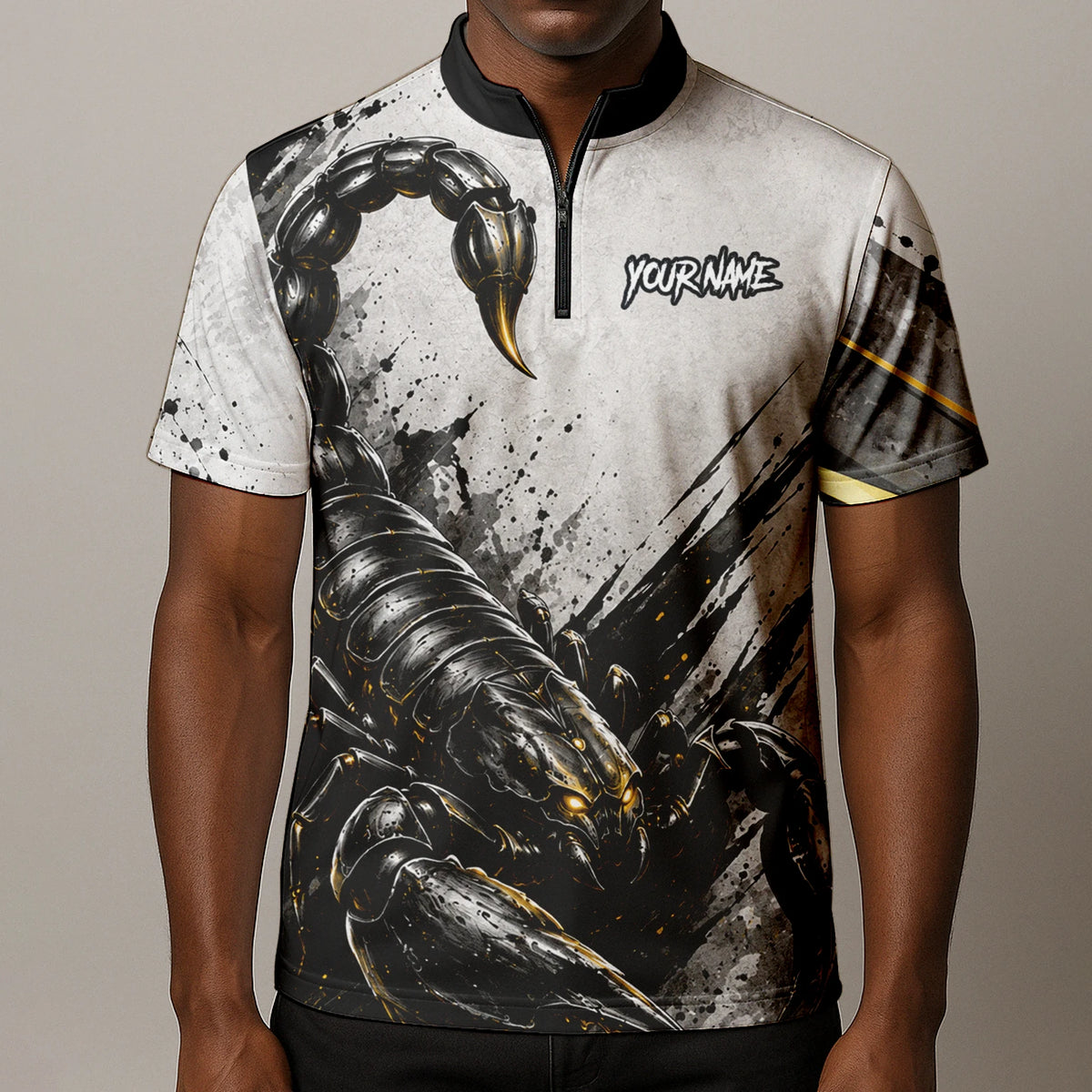 Personalisiertes Dartshirt mit weiß-schwarz-goldenem Skorpion für Herren S226