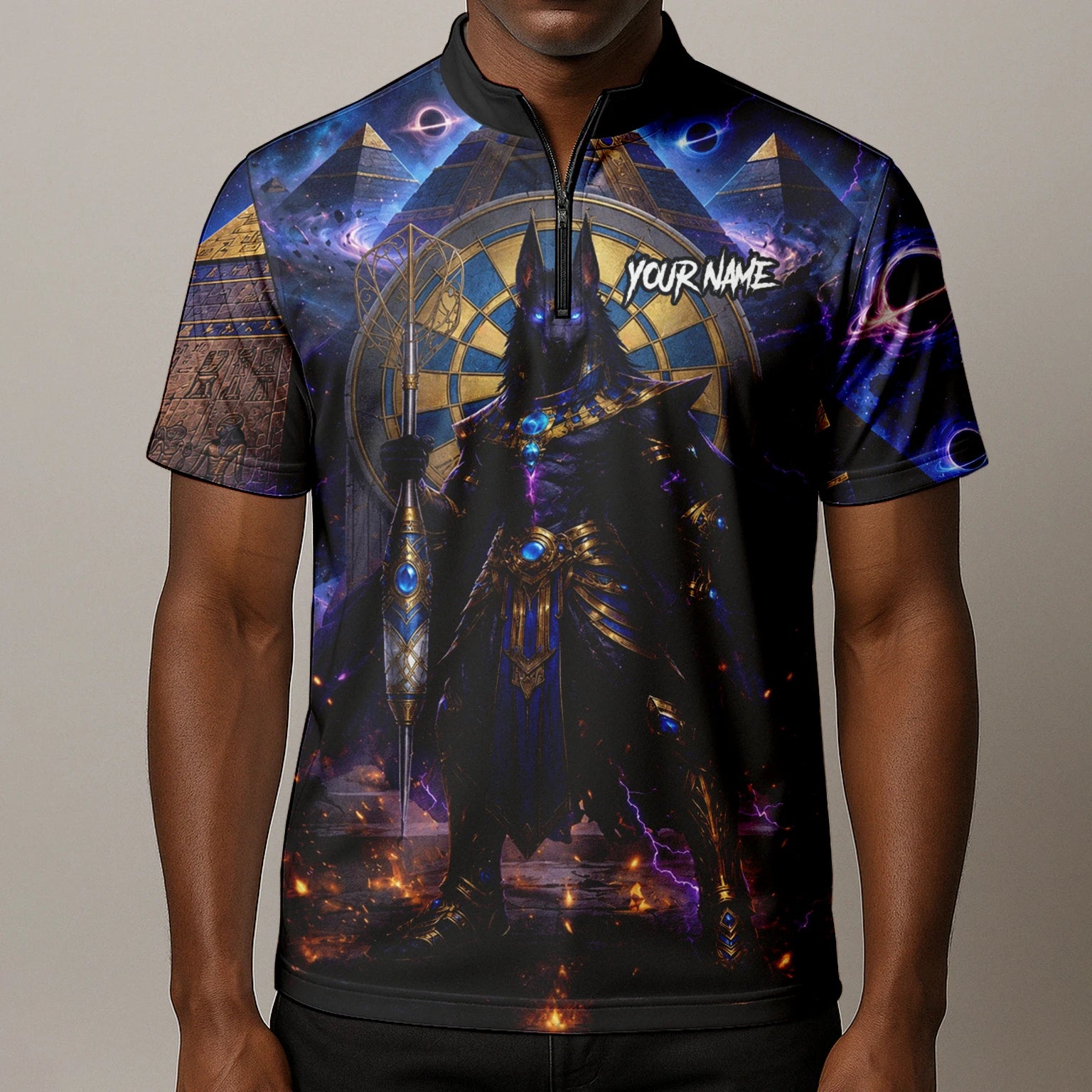 Personalisiertes Blau-gold-schwarzes Anubis-Dartshirt für Herren N118