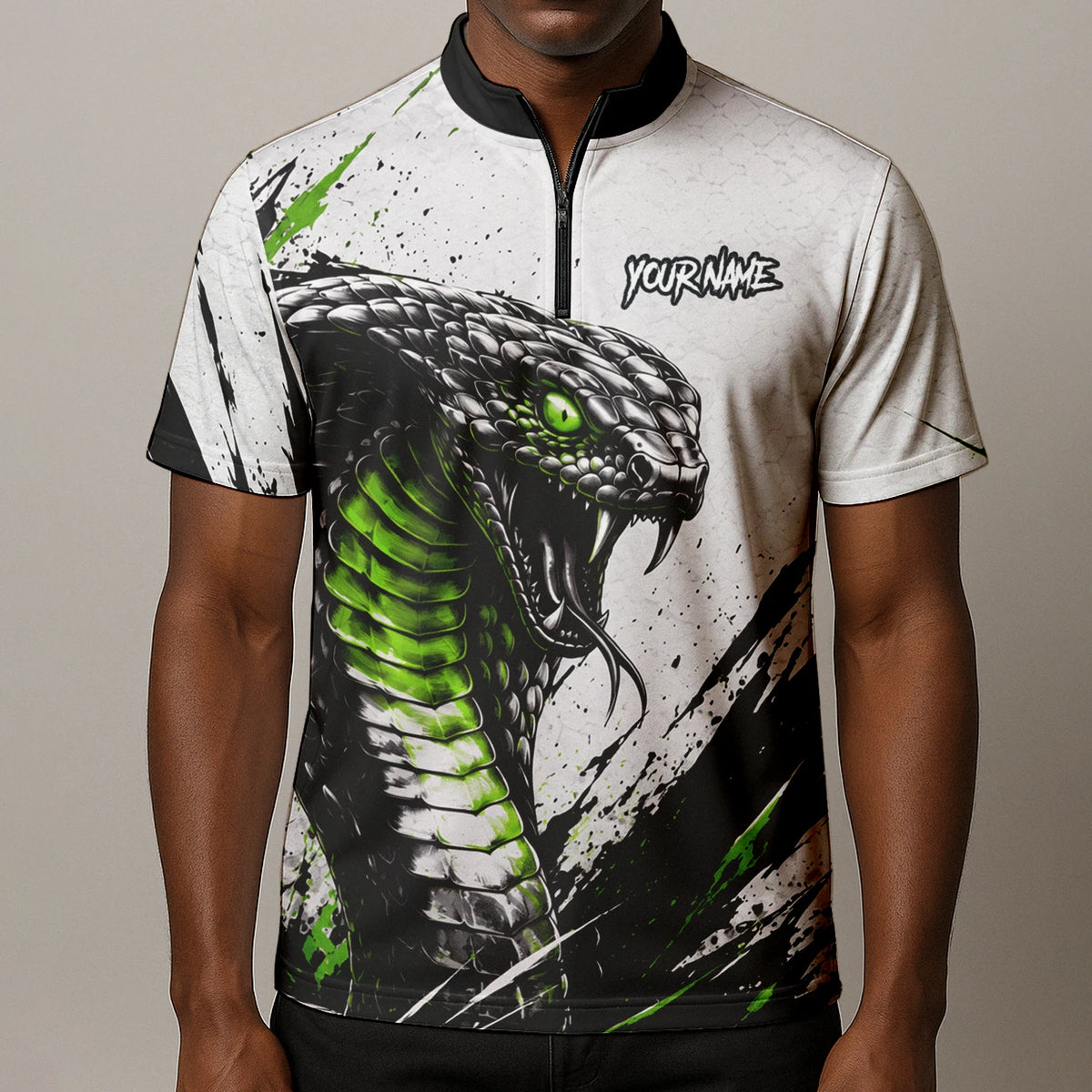 Personalisiertes Dartshirt mit weiß-schwarz-grüner Kobra für Herren A017