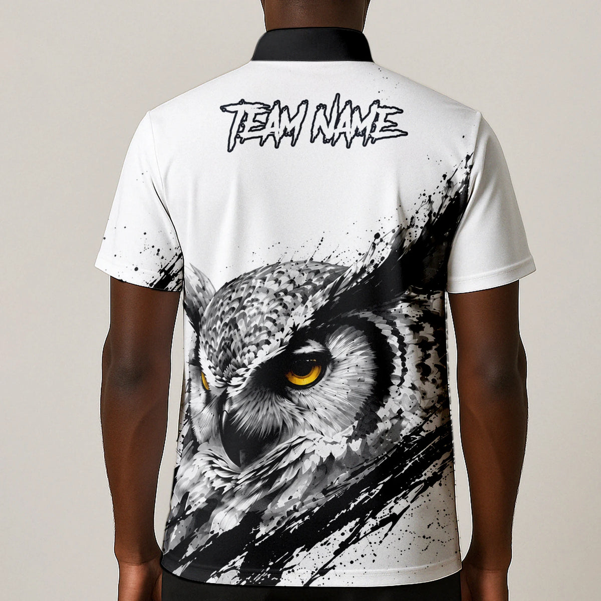 Personalisiertes Dartshirt mit weiß-schwarz-gelber Eule für Herren P128