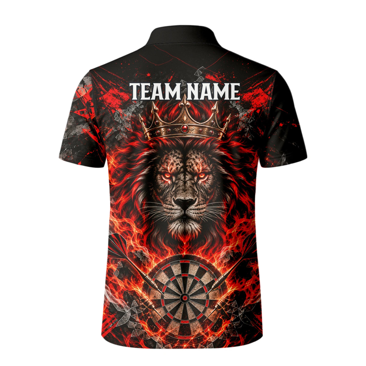 Personalisiertes Dartshirt in Schwarz und Rot mit gekröntem Löwen, Flammen und Dartscheibe für Herren O5343