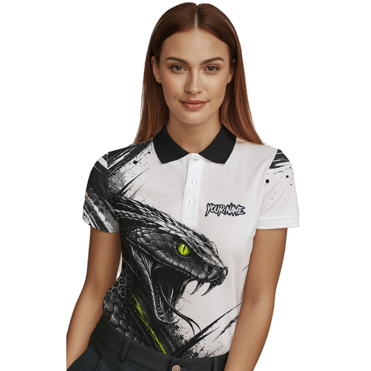 Personalisiertes Dartshirt mit weiß-schwarz-grüner Kobra für Damen I051