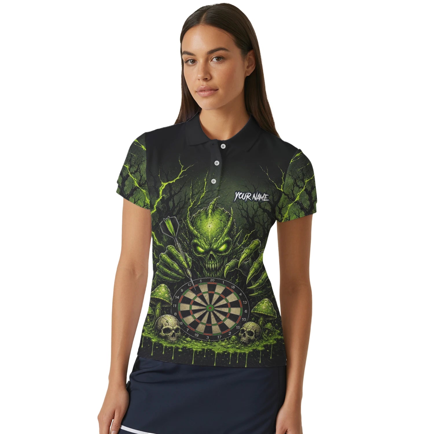 Personalisiertes Schwarz-grünes Monster-Totenkopf-Dartboard Dartshirt für Damen A277