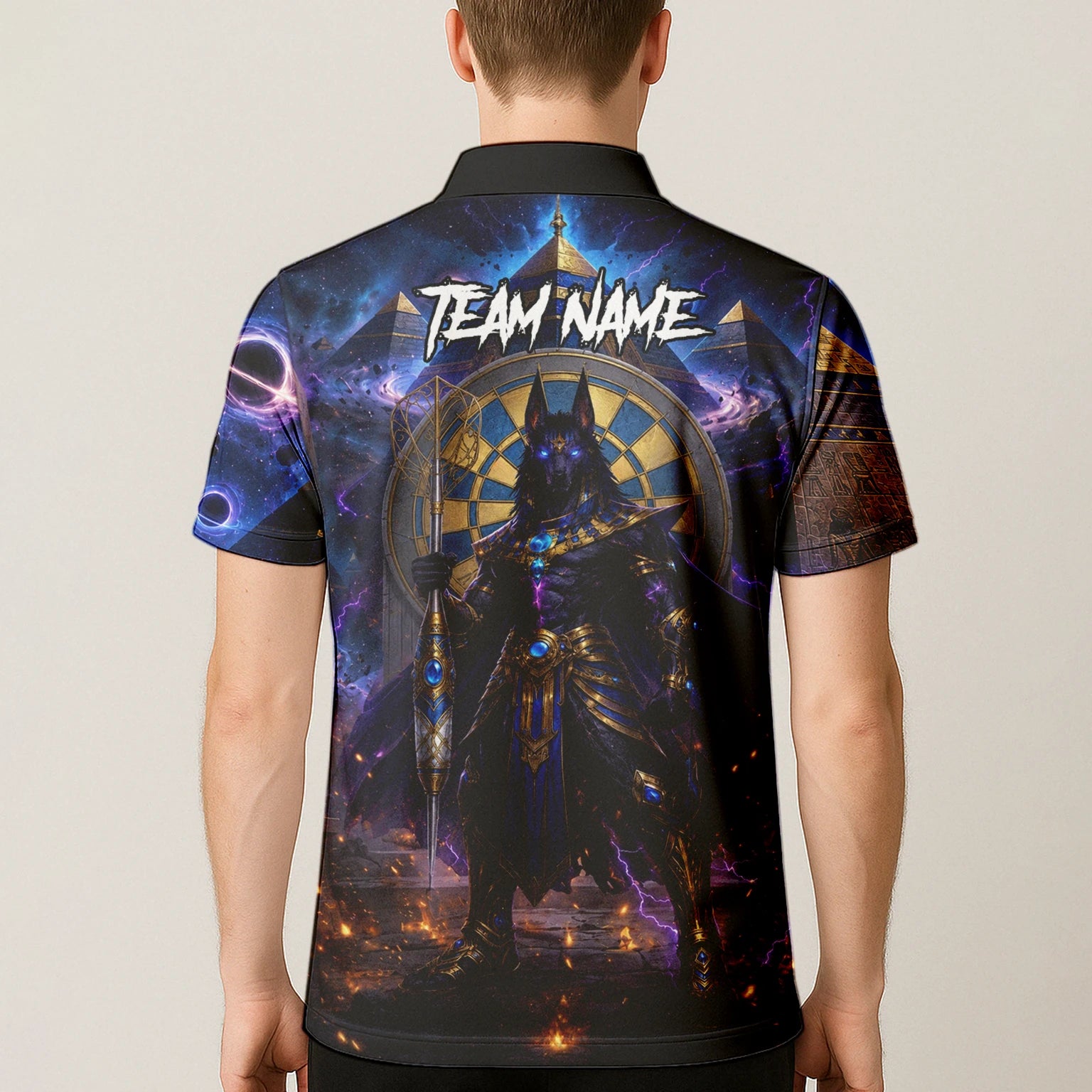 Personalisiertes Blau-gold-schwarzes Anubis-Dartshirt für Herren N118