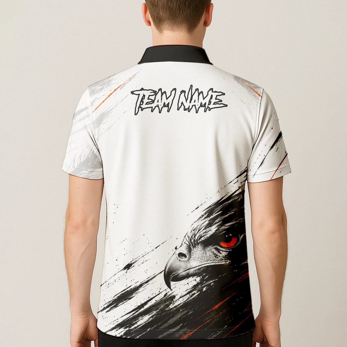 Personalisiertes Dartshirt mit weiß-schwarz-orangenem Adler für Herren V695