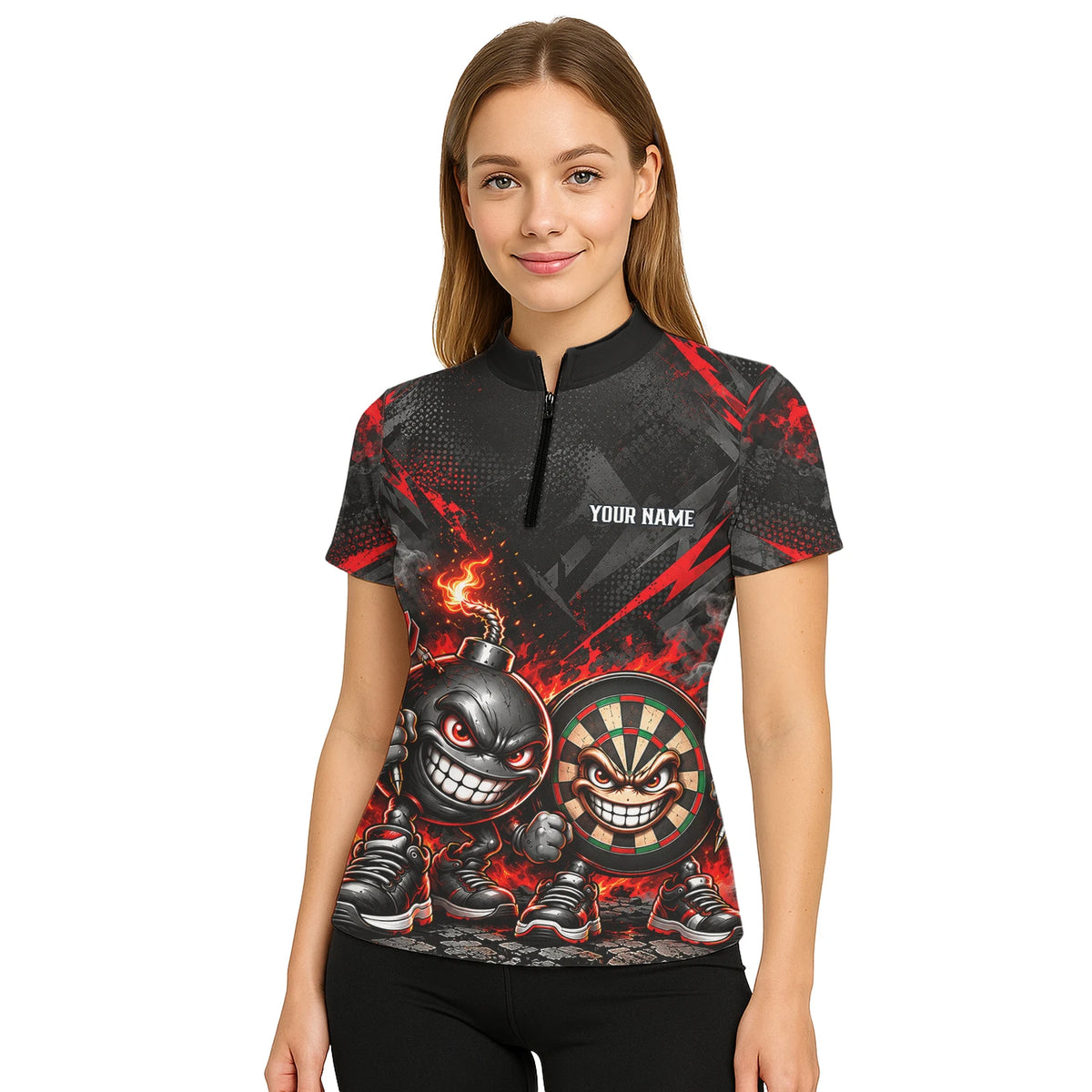 Personalisiertes Dartshirt in Schwarz und Rot mit feurigen Comic-Bomben und Dartscheibe für Damen U4656