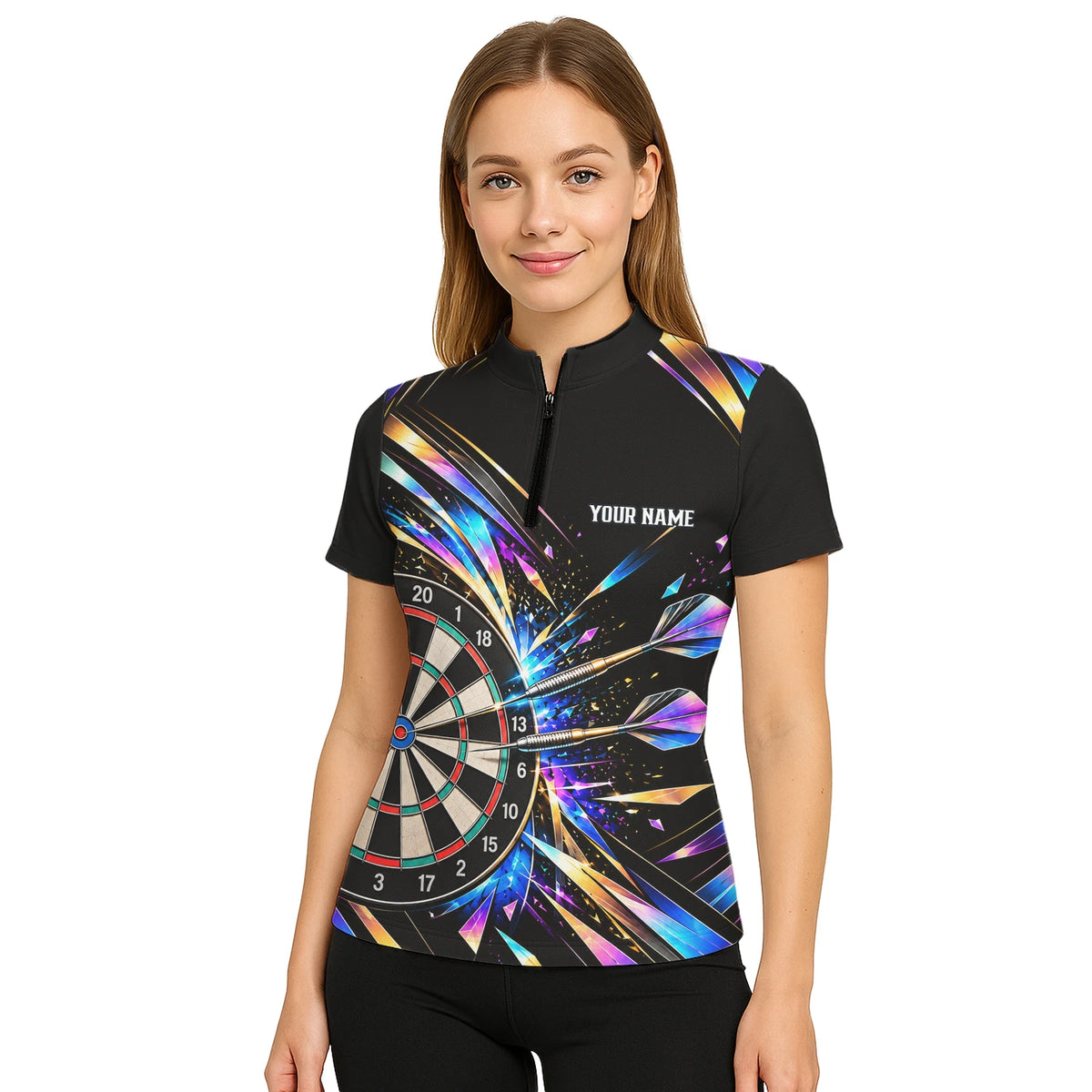 Personalisiertes Dartshirt in Schwarz mit bunten geometrischen Splittern und Dartscheibe für Damen L2897