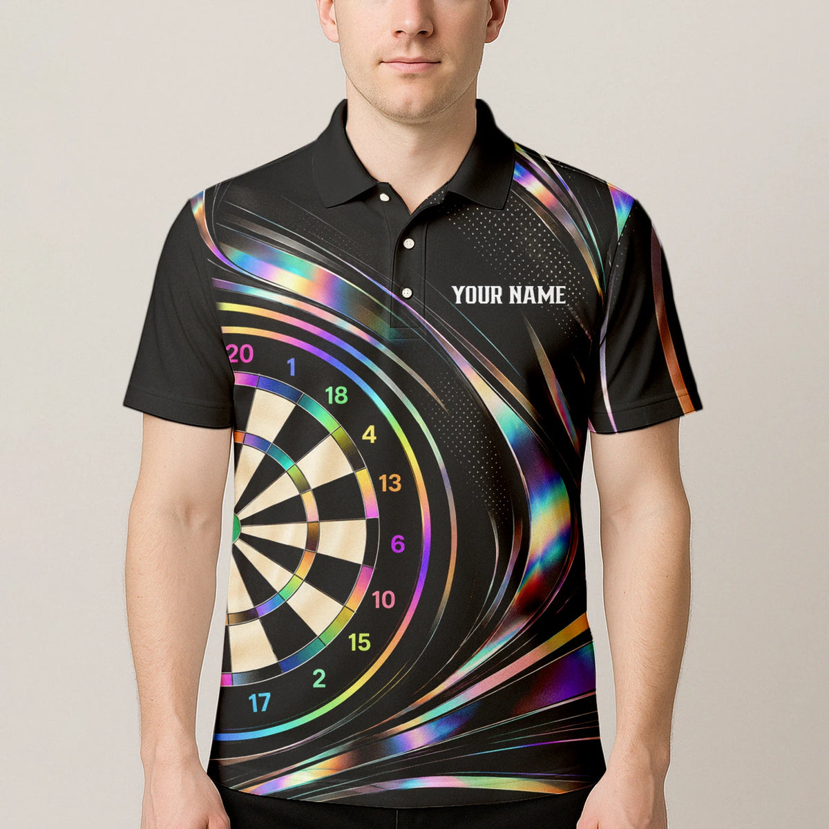 Personalisiertes Dartshirt in Schwarz mit regenbogenfarbenen Schwüngen und Dartscheibe für Herren Y5240