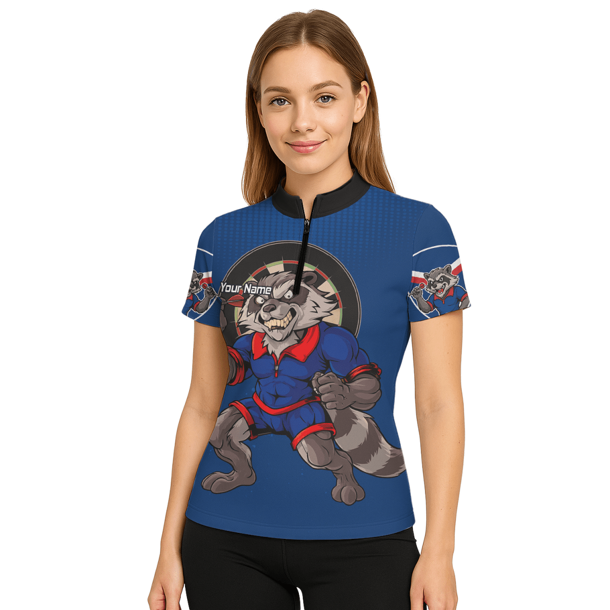 Damen Poloshirt Waschbär Darts Motiv, Personalisiert mit Wunschname & Team, Blau - Rot Y3391 - Outfitsuche