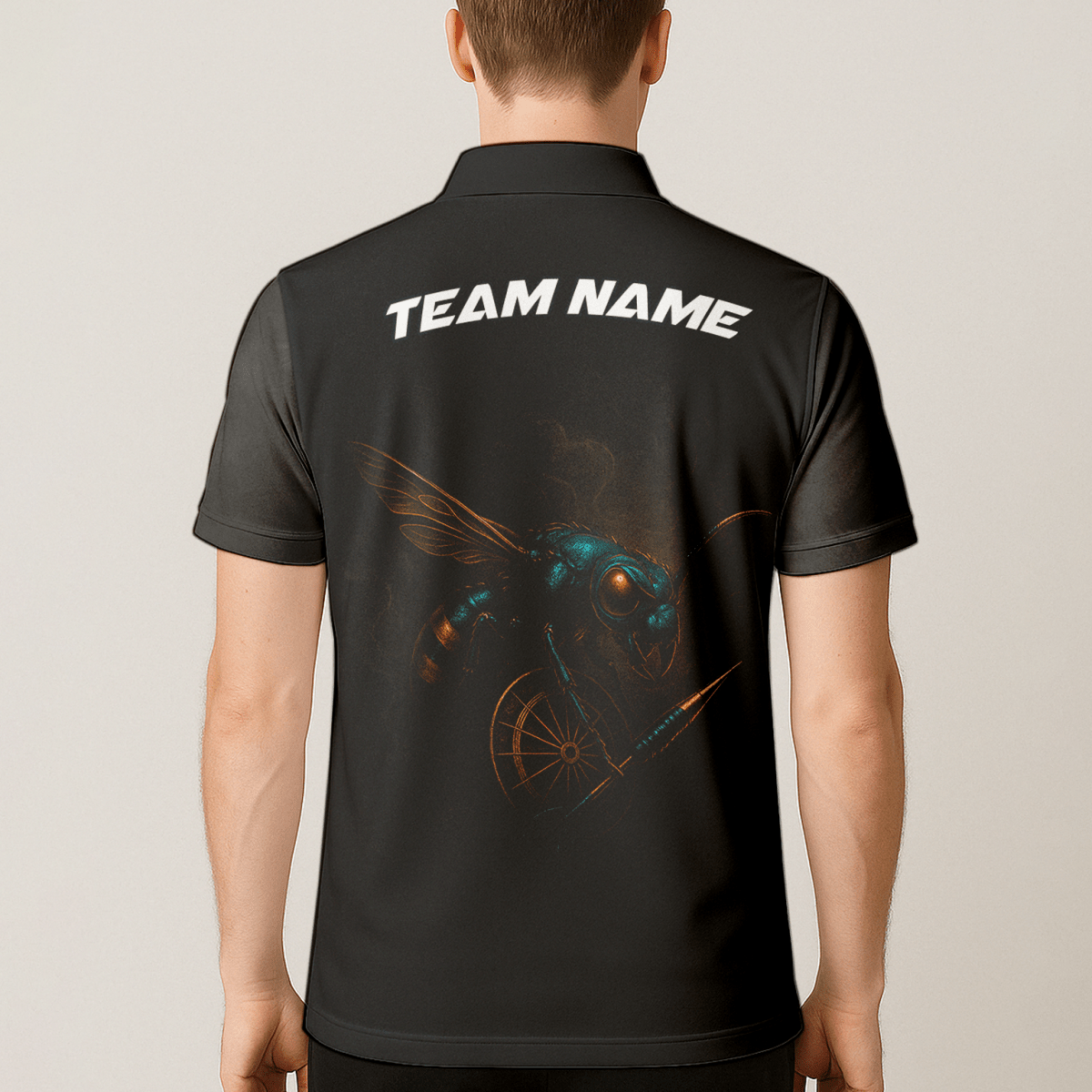 Personalisiertes Dart Polohemd Herren - Schwarze Wespe Design - Mit Name für Team L1818 - Outfitsuche