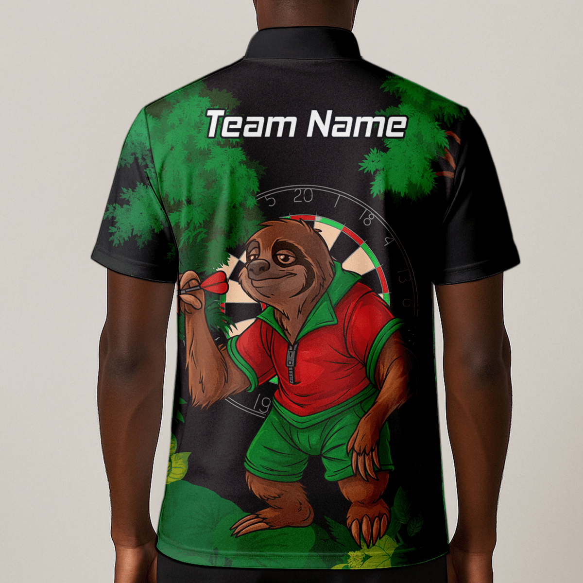 Personalisiertes Herren Poloshirt – Faultier Dschungel Darts Motiv, Schwarz Grün Rot K9408 - Outfitsuche