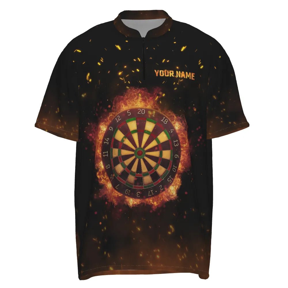 Personalisiertes Herren-Quarter-Zip-Shirt mit Flammen-Darts-König-Motiv, individuell anpassbares Dart-Trikot mit eigenem Namen C238 - Outfitsuche