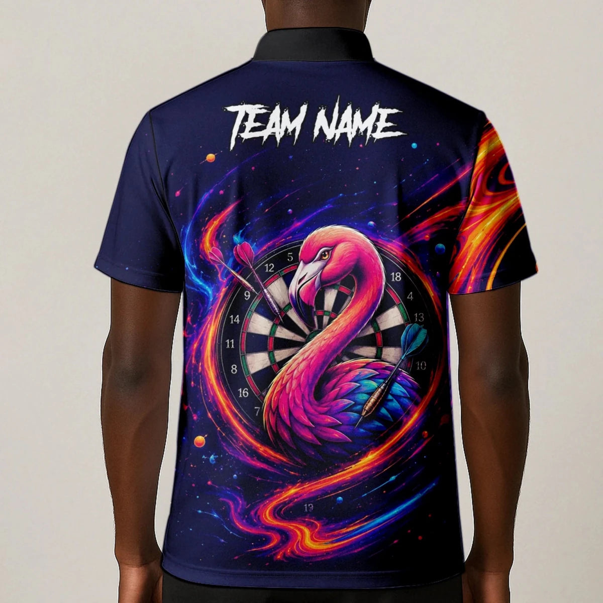 Personalisiertes Neon-Flamingo-Galaxie Dart Poloshirt für Herren D064 - Outfitsuche