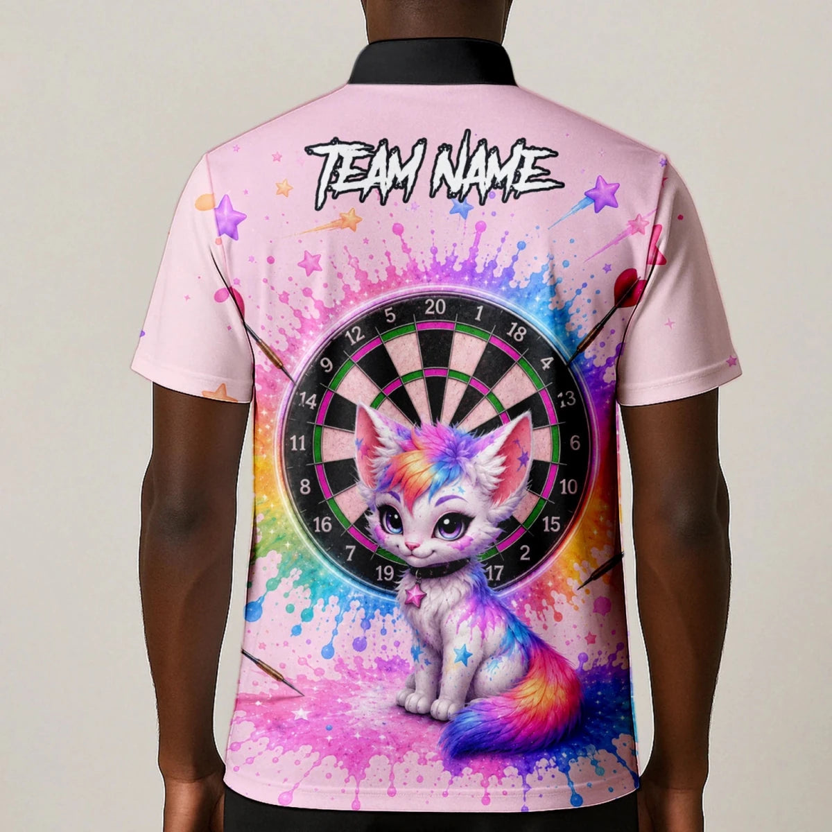 Personalisiertes rosa Dartboard mit Regenbogen-Kätzchen Dartshirt für Herren X398 - Outfitsuche