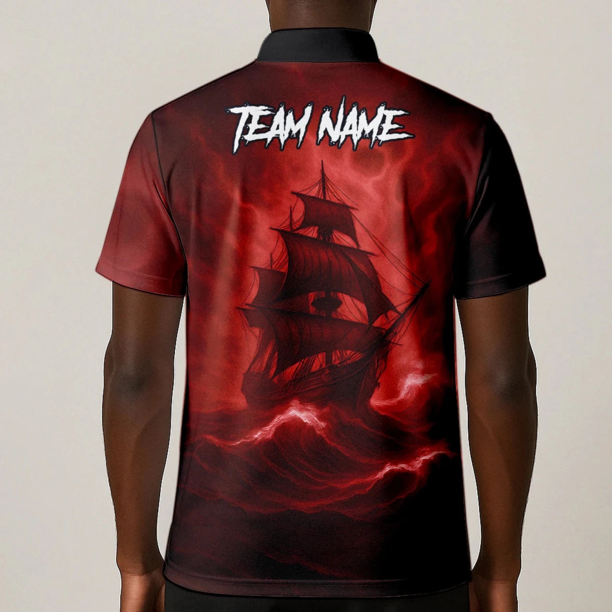 Personalisiertes Rot-schwarzes Piratenschädel-Kreuzschwerter-Dartshirt für Herren TR8209 - Outfitsuche